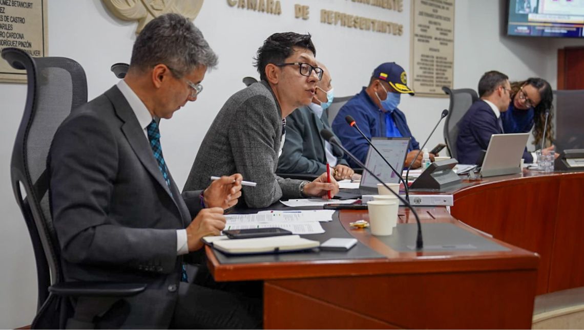 Ministro Daniel Rojas Medellín, en la Comisión Sexta de la Cámara de Representantes Ministro Daniel Rojas Medellín, en la Comisión Sexta de la Cámara de Representantes