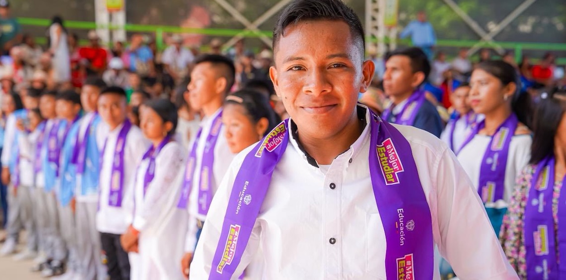 estudiante beneficiado programa SIMES