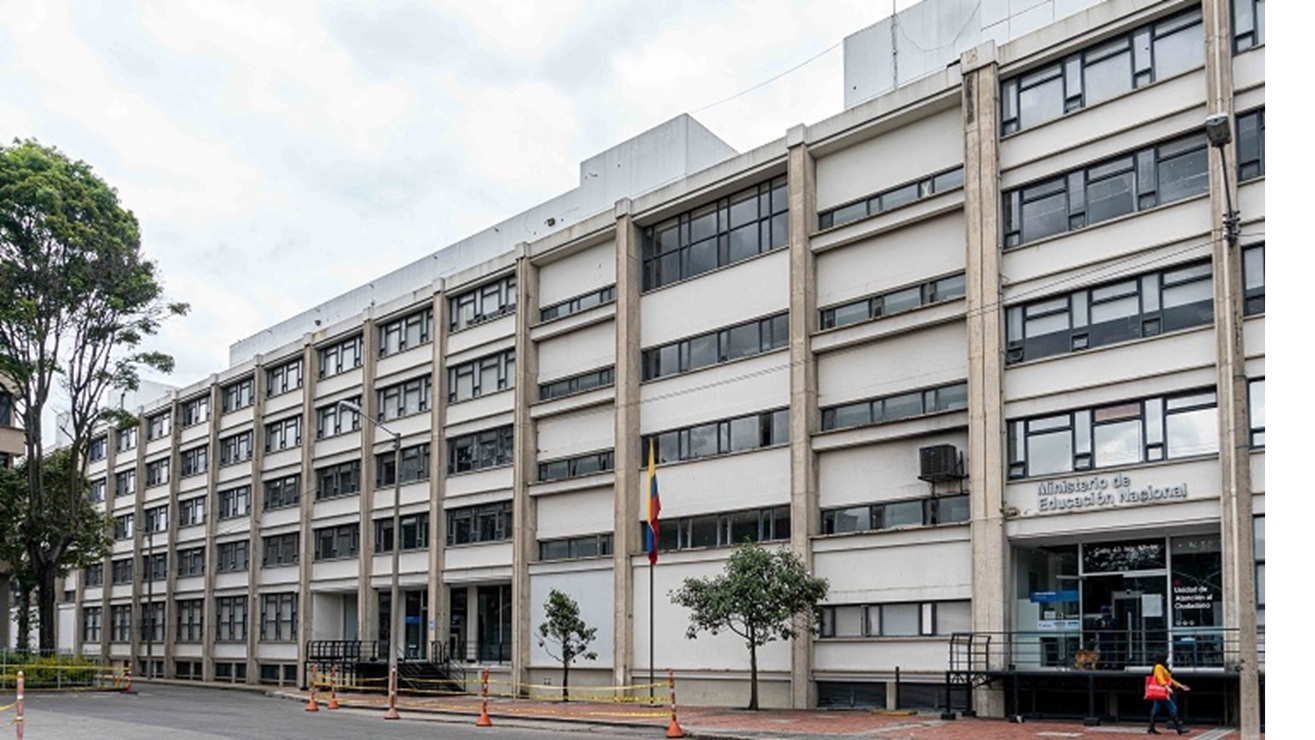 Fachada del Ministerio de Educación Nacional