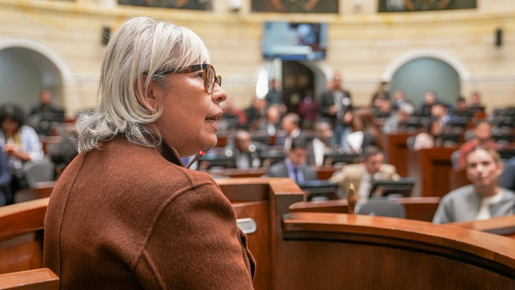 Viceministra de Educación Preescolar, Básica y Media, Gledy María Foliaco en la comisión accidental bicameral de seguimiento a la atención a los damnificados Viceministra de Educación Preescolar, Básica y Media, Gledy María Foliaco en la comisión accidental bicameral de seguimiento a la atención a los damnificados
